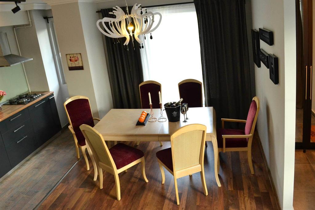 Jn Boutique Apartments Bucarest Habitación foto